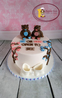 Gender Reveal taart met beertjes