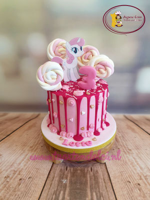 My little Pony Dripcake