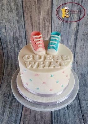 Gender reveal met schoentjes