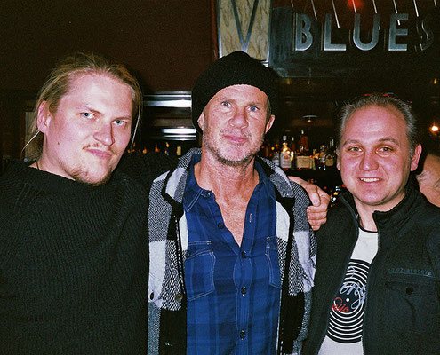 With Chad Smith from RHCP and JR