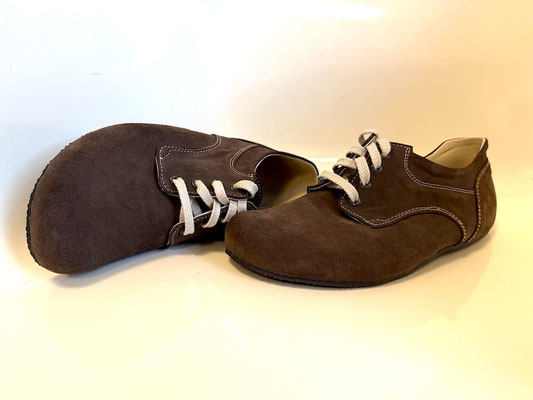 Bequeme Wildleder-Barfußschuhe Farbe Chocolate aus Deutschland 