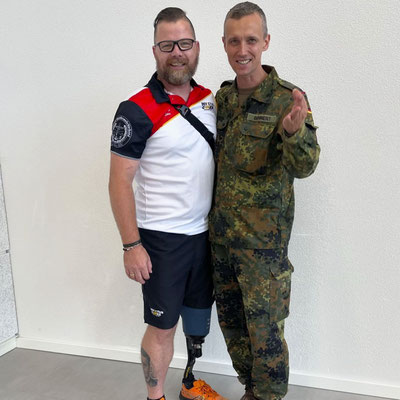 Gesichter des Lebens Fotoausstellung im Ausbildungszentrum des Cyber- und Informationsraum der Bundeswehr