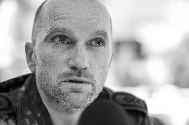Soldat Dieter Dürr beim Fotoshooting "Gesichter des Lebens"