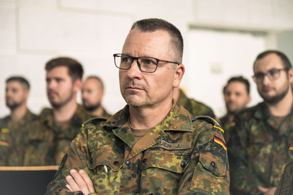 Gesichter des Lebens Fotoausstellung im Ausbildungszentrum des Cyber- und Informationsraum der Bundeswehr