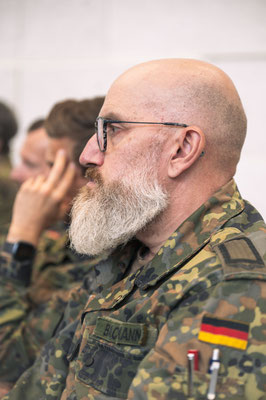 Gesichter des Lebens Fotoausstellung im Ausbildungszentrum des Cyber- und Informationsraum der Bundeswehr