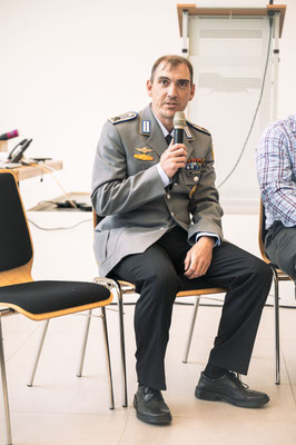 Gesichter des Lebens Fotoausstellung im Ausbildungszentrum des Cyber- und Informationsraum der Bundeswehr