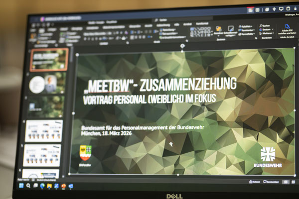 meetbw das Netzwerk der Frauen der Bundeswehr für die Frauen der Bundeswehr fotografiert demipress