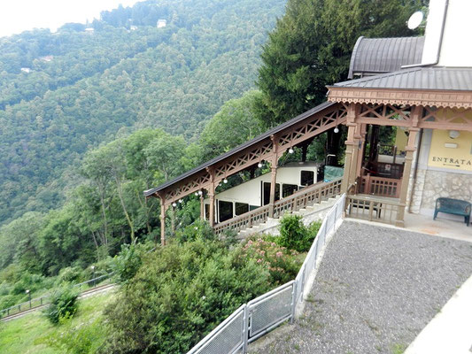 Funicular train station