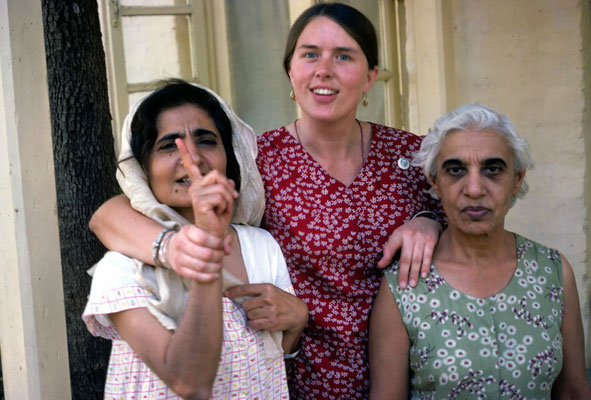 Vesta with Meheru ( left ) & Dr.Goher ( right )