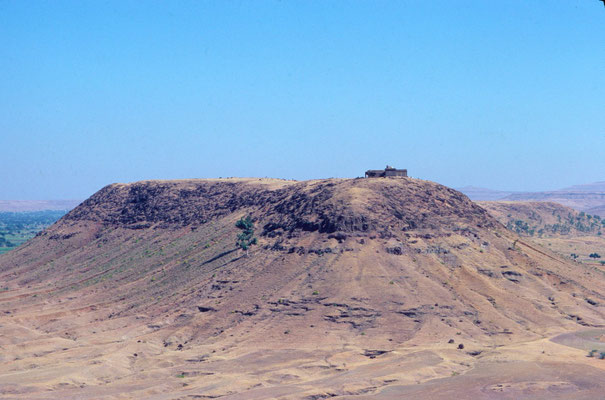 View across from Seclusion Hill to Khandoba Hill, 1980. Photo by Clive Adams