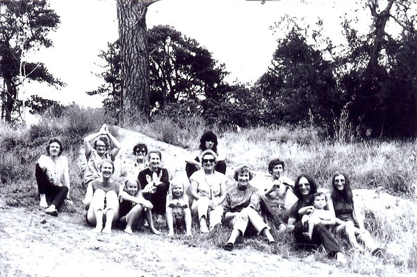 1960s Melbourne group in the country