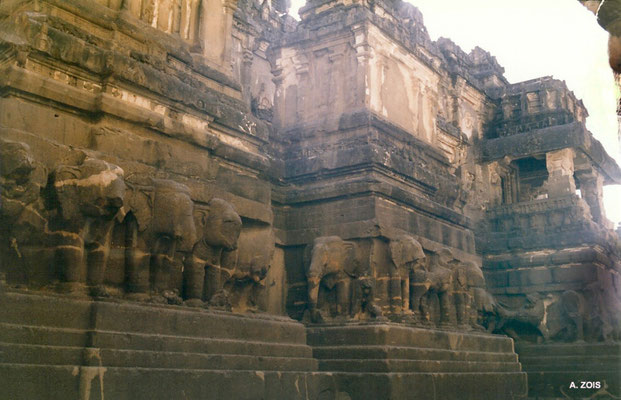 Kailasha Temple ; photo by Anthony Zois