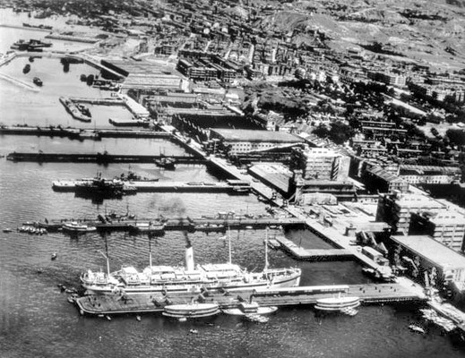 Kowloon Wharf - 1945