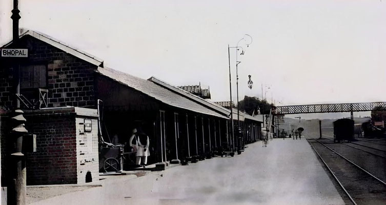 1900s - Bhopal Railway Station platform