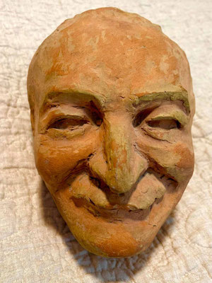 Bust sculptured by Diane Dimpfl . Courtesy of Buzz & Ginger Glasky.