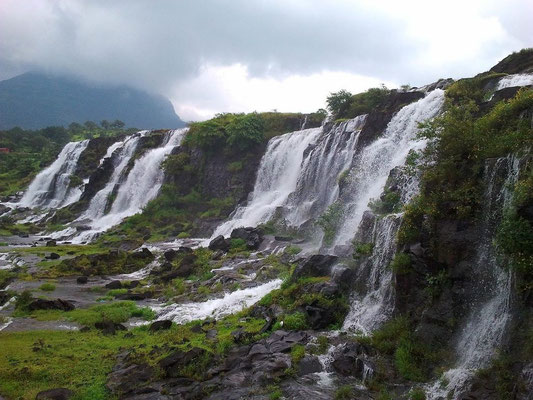 Bhandardara Waterfalls