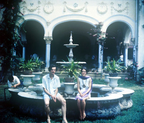 1969 : Teri & Clive Adams at Guruprasad. Image courtesy of Teri Adams