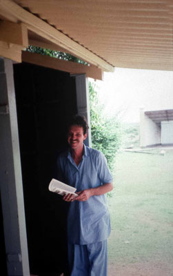 Theus on Prasad duty at Baba's Samadhi, Upper Meherabad, India