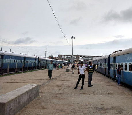 Faizabad Railway Station platform