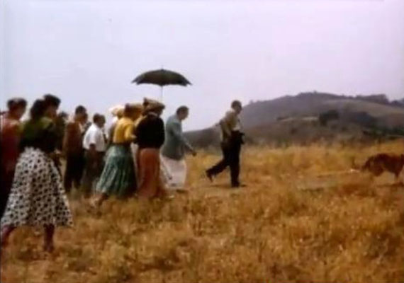 1956 : Baba's visit to Meher Mount - Rita in a light dress on the left. 