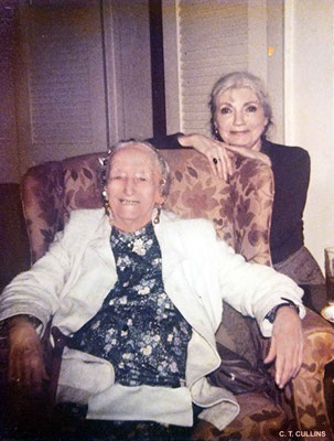 Bili with Margaret Craske. Photo courtesy of Charles Tim Cullen.