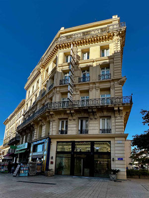 2026 : Photo courtesy of Michele Corley. Hotel is now called - New Hotel Le Quai – Vieux Port