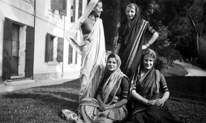 1937, Cannes : ( L-R ) Andree Aron, Anita, Hetti Mertens' nieces & Irene Billo dressed in their saris.