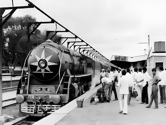 Bhopal Railway Station platforms, present day