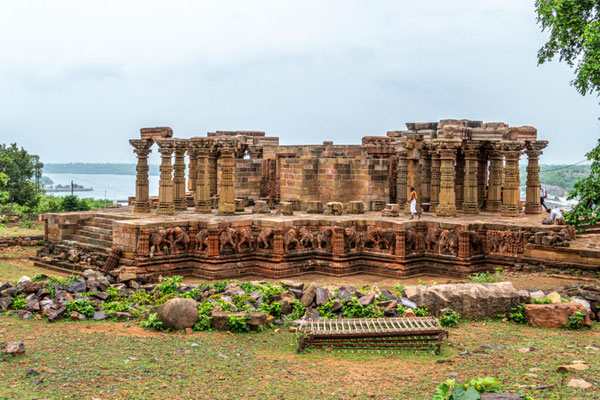 Omkareshwar & Mandhata