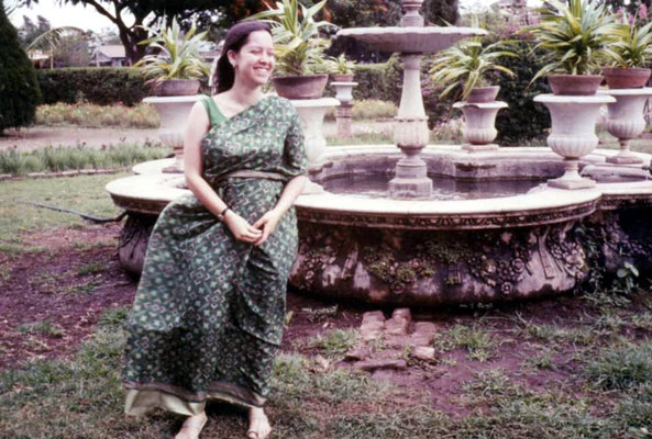 Alice Klein dressed in a sari at Gurprasad 1969 India.
