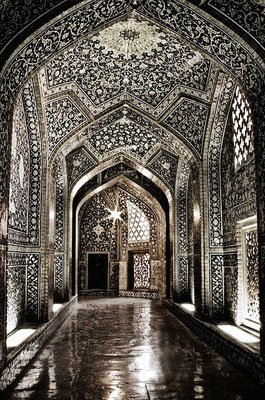 Sheikh Lutfollah Mosque - Isfahan