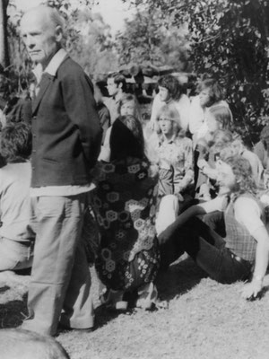 Francis Brabazon & Hans Poulsson at Avatar's Abode Anniversary & Wedding of Steve Hein & Raine- 6th June 1971