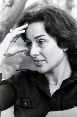 1976-7 : Ciğdem Selışık Housman