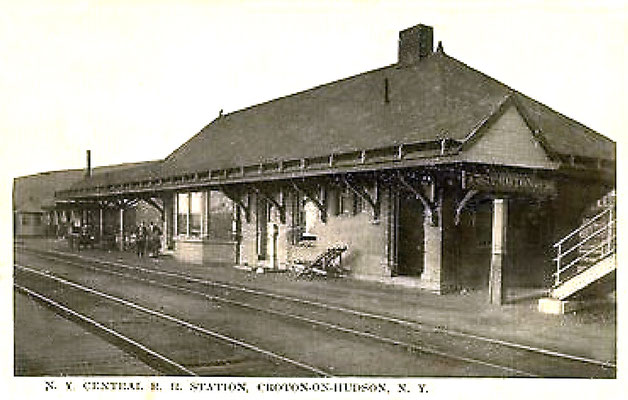 1920s - 30s ; Harmon-Croto Railwat Station