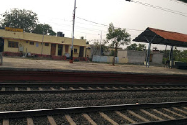 Mehmdabad - Kheda Road Railway Station