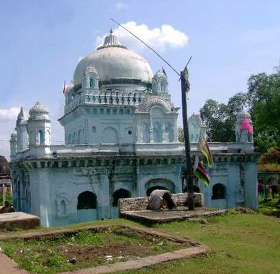 Rajrajeshwari Temple in Mandla