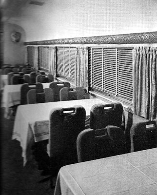 Golden State dining carriage