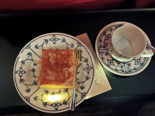 Vorab ein Kaffeegedeck! © Ina Homfeld