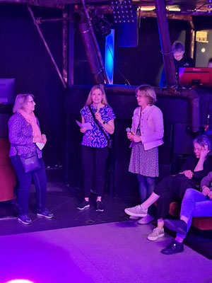 v.l. Ursel Wigger (SoVD Hoya), Ines Ballmann (GleiB Bru-Vi), Kerstin Gissel (LFV Hoya) bei der Begrüßung © Christel Stampe
