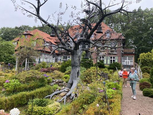 Außenanlagen Iserhatsche © Kirsten Schneermann