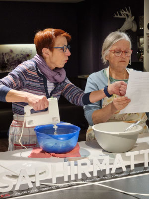 Rühren, Kneten und Schnacken! © Edith Köster