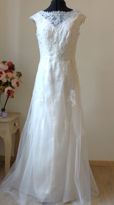1883 - abito da sposa in pizzo e organza