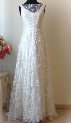 2060 - abito da sposa mughetti