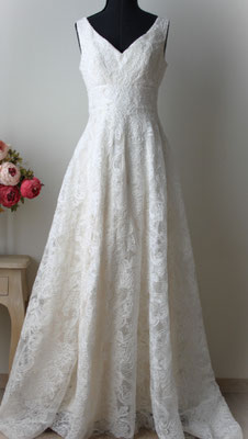 1237 - ABITO DA SPOSA IN DOPPIO PIZZO