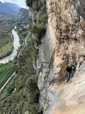 Klettern mit Bergführer in Arco Gardasee