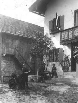 Das Schuster-Anwesen um 1915, später Obermüller