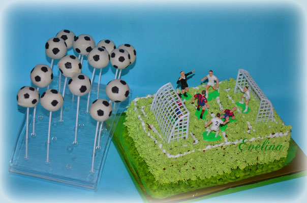 CP 16 Cake-pops "Fußball" 