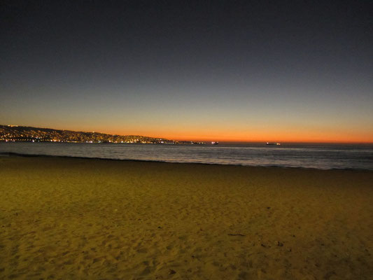 Sonnenuntergang am Strand.