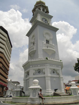 Der Queen Memorial Clock Tower.