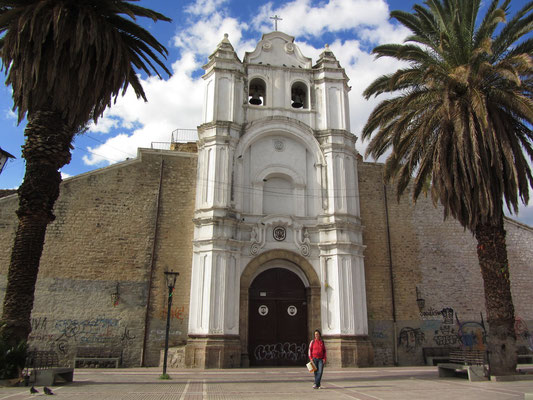 Die Kirche Santa Teresa.